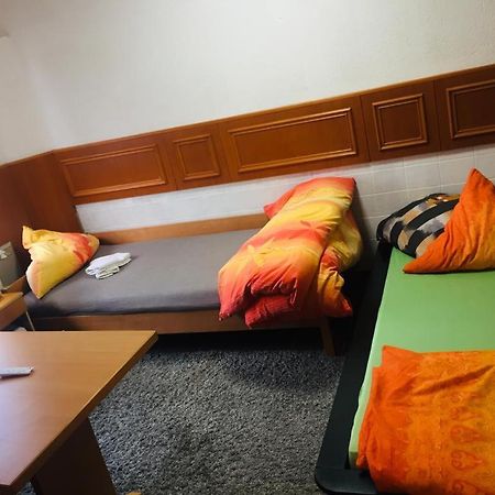 Gaestezimmer I Neo1 Staufenberg  Extérieur photo