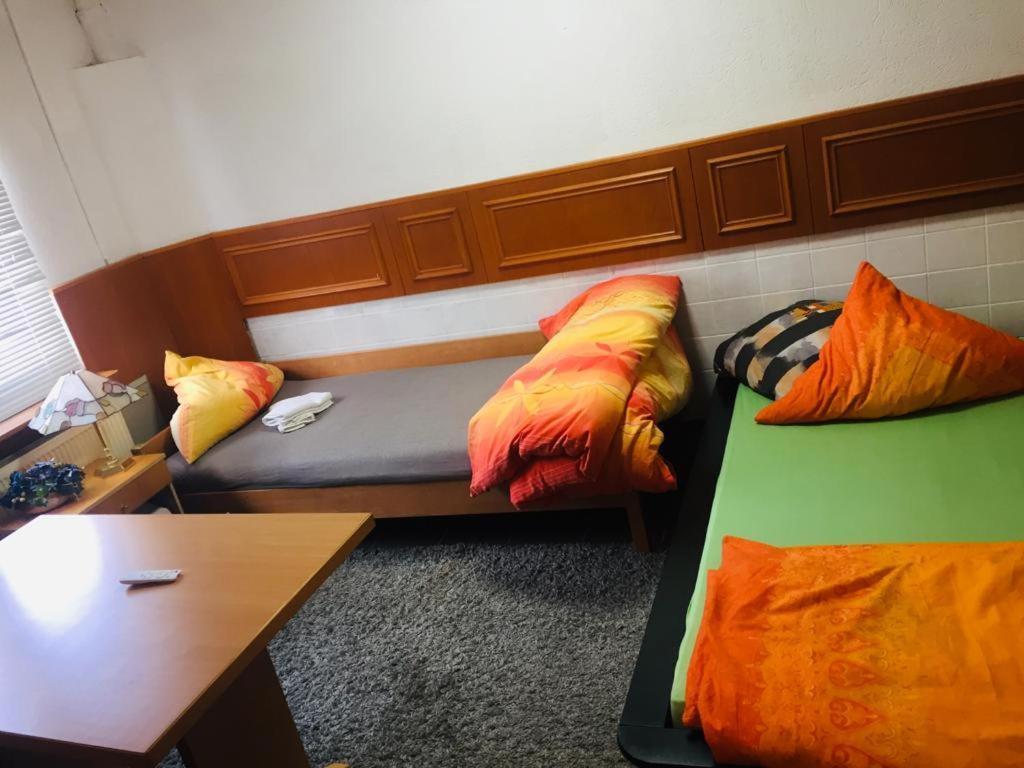 Gaestezimmer I Neo1 Staufenberg  Extérieur photo